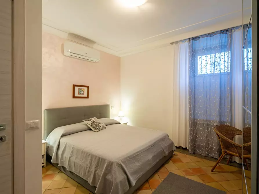 Immagine 21 di Casa trifamiliare in vendita  in Piazza Antonio Mancini, 4 a Roma