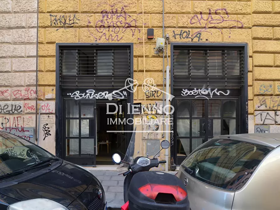 Immagine 27 di Attico in vendita  in Via dei Marsi a Roma