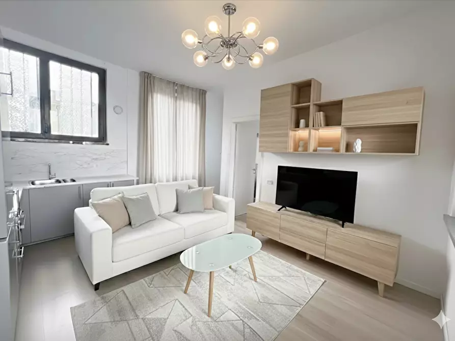 Immagine 2 di Casa trifamiliare in vendita  in Via Privata Tanaro, 14 a Milano