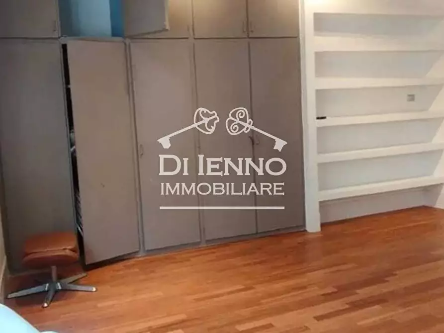 Immagine 4 di Casa trifamiliare in vendita  in Via Achille Loria a Roma