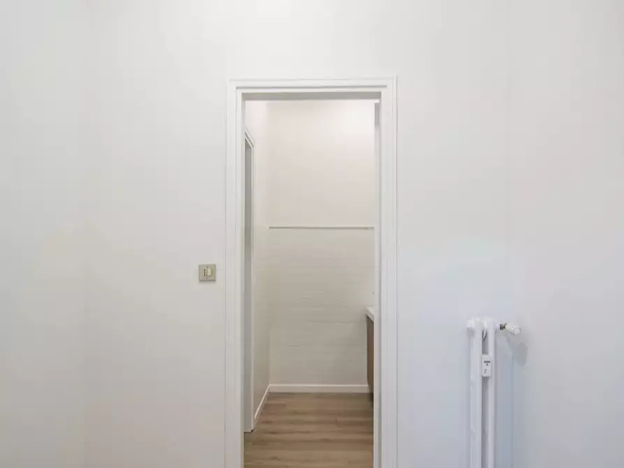 Immagine 12 di Castello in affitto  a Padova