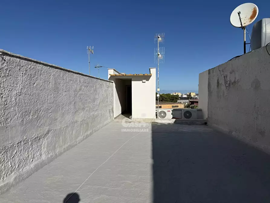 Immagine 33 di Casa trifamiliare in affitto  a Marsala