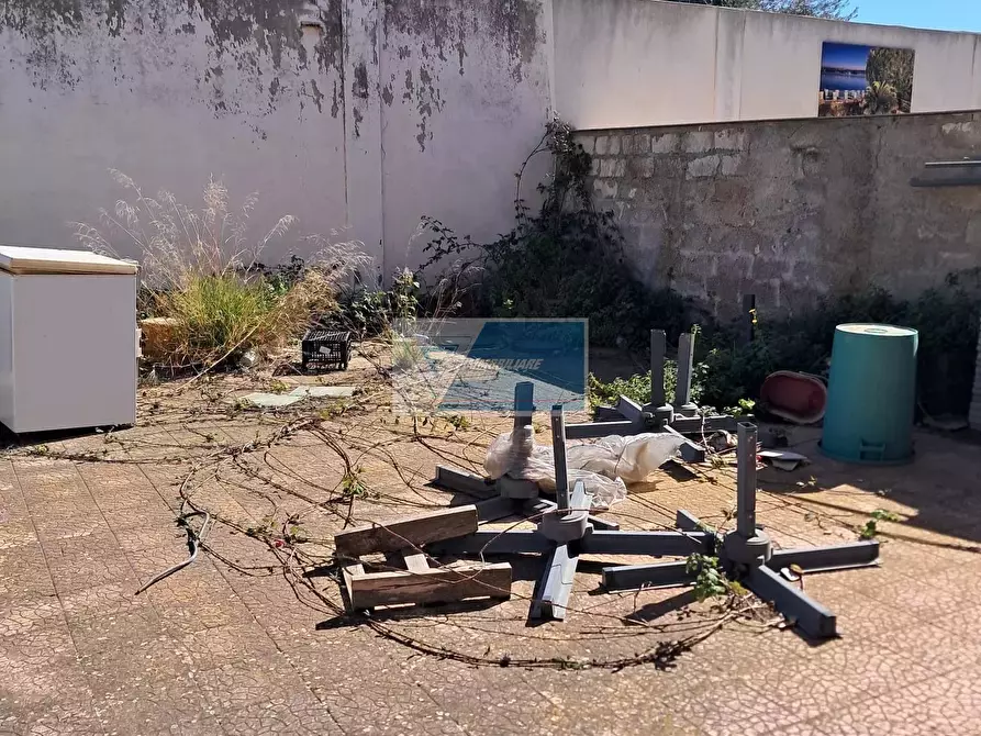 Immagine 11 di Casa trifamiliare in vendita  a Buccheri
