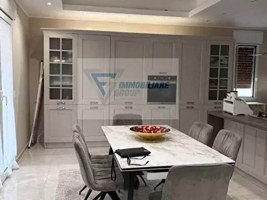 Immagine 23 di Casa trifamiliare in vendita  in Via San Giovanni a Buccheri