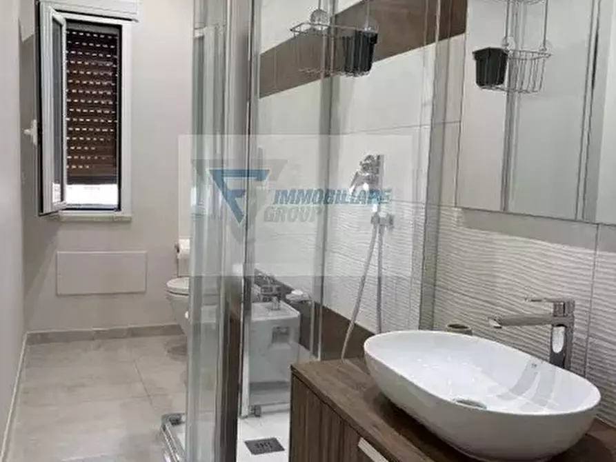 Immagine 37 di Casa trifamiliare in vendita  in Via San Giovanni a Buccheri