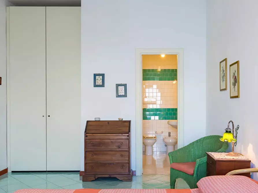 Immagine 29 di Casa trifamiliare in vendita  in via Eddomade, 39. a Casamicciola Terme