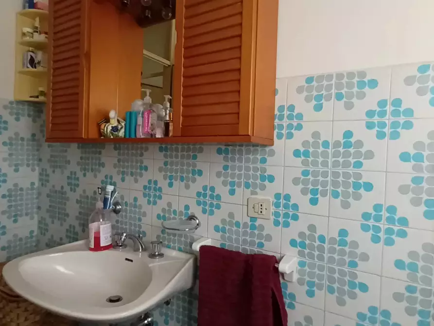 Immagine 9 di Casa trifamiliare in vendita  a Susegana