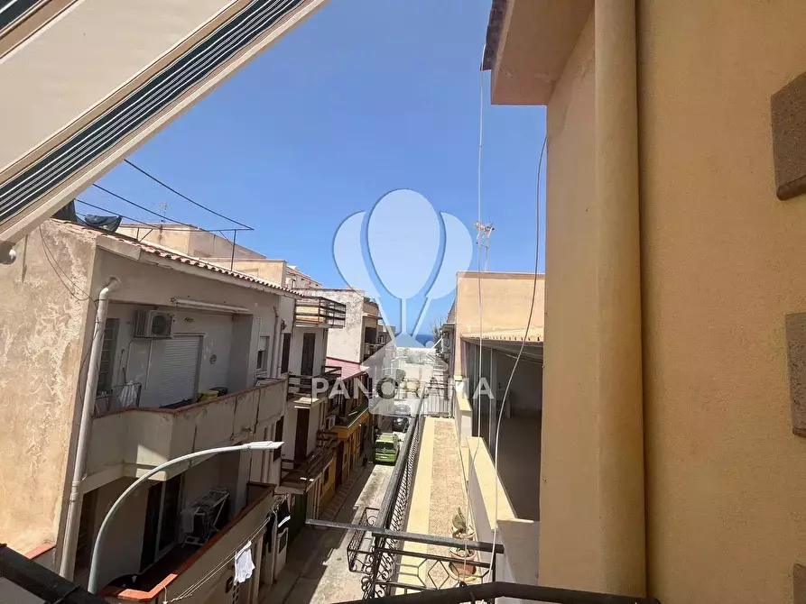 Immagine 14 di Casa trifamiliare in vendita  in Via Giacomo Puccini, 5 a Balestrate