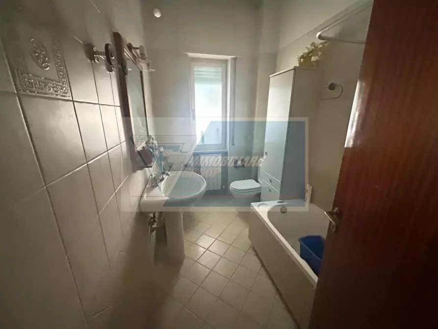 Immagine 11 di Casa trifamiliare in vendita  in Viale Tunisi, 53 a Siracusa