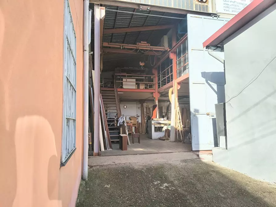 Immagine 6 di Attico in vendita  a Messina