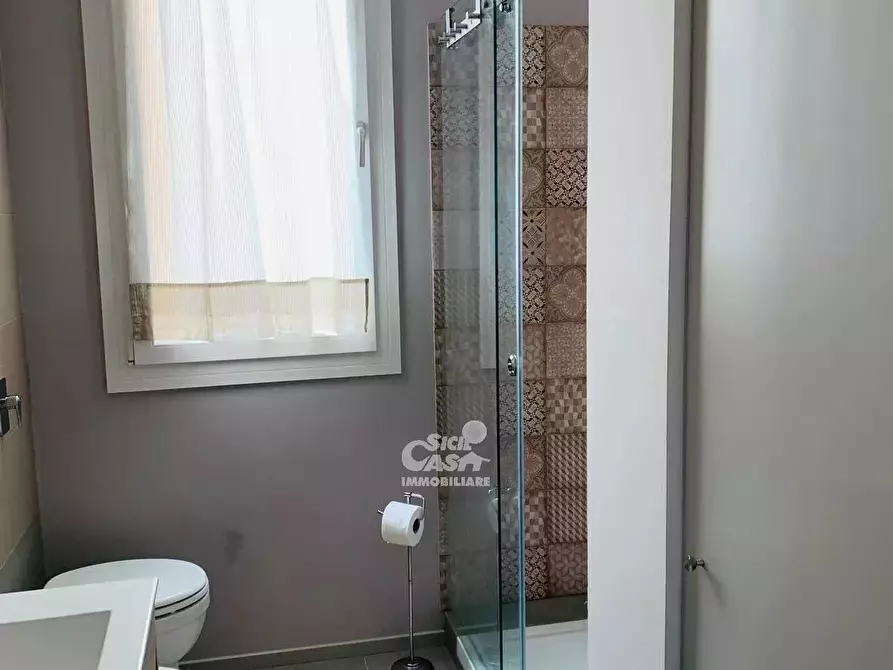 Immagine 9 di Casa trifamiliare in affitto  a Marsala