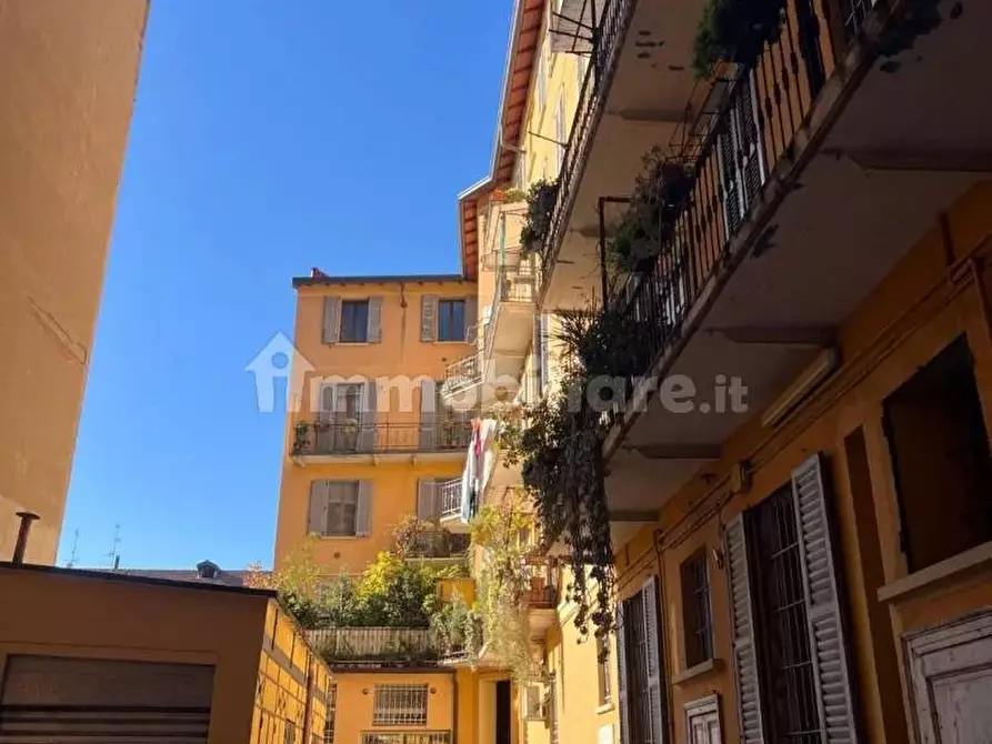 Immagine 25 di Casa trifamiliare in vendita  in Via Paolo Lomazzo, 55 a Milano