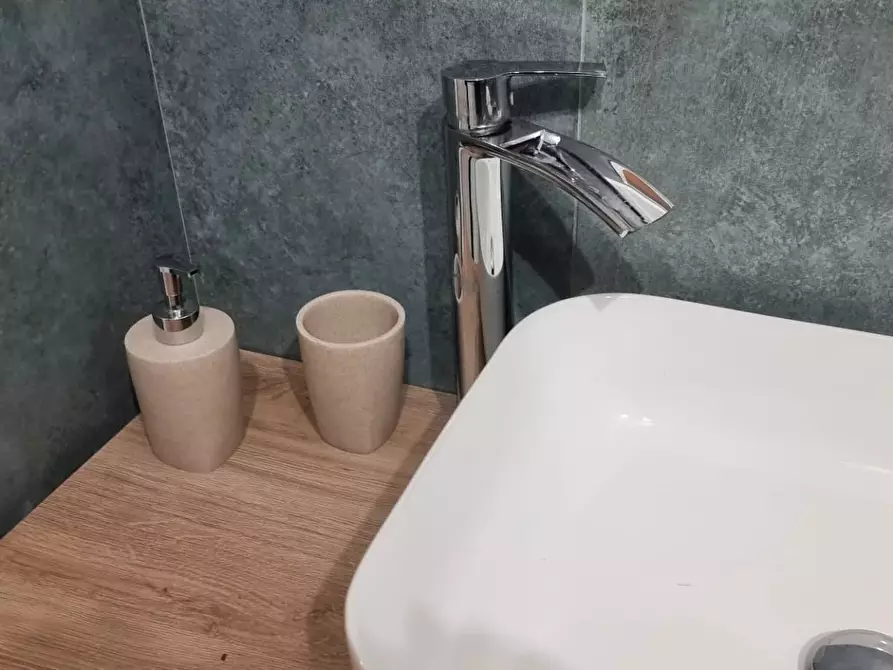 Immagine 44 di Casa trifamiliare in affitto  in Via Giuseppe Luosi a Milano