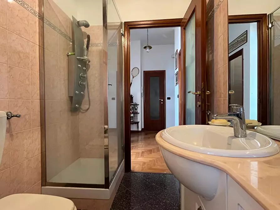 Immagine 14 di Casa trifamiliare in vendita  in Via Como a Lavagna