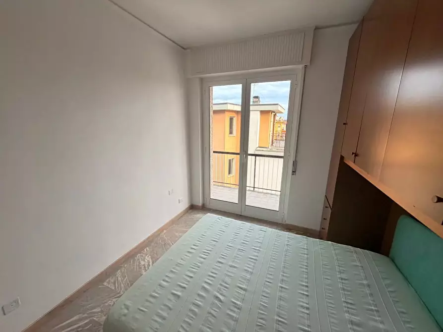 Immagine 4 di Casa trifamiliare in affitto  a Ventimiglia