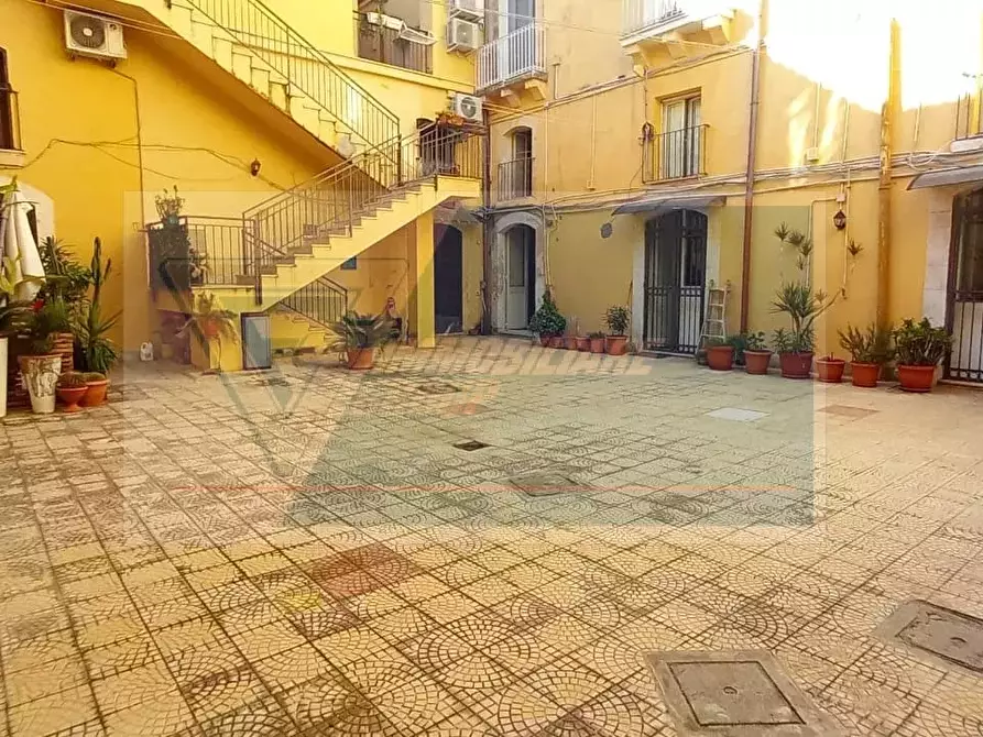 Immagine 7 di Casa trifamiliare in vendita  in Corso Umberto I, 49 a Siracusa