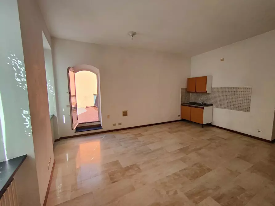 Immagine 9 di Casa trifamiliare in vendita  in Via Vittorio Veneto a Chiavari