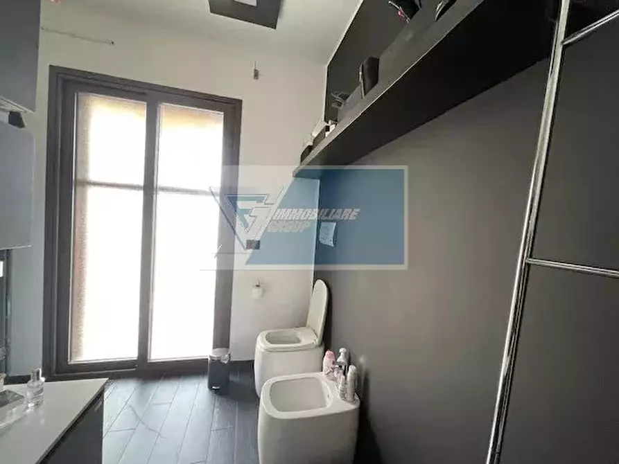 Immagine 37 di Casa trifamiliare in vendita  in Via Capuana a Buccheri