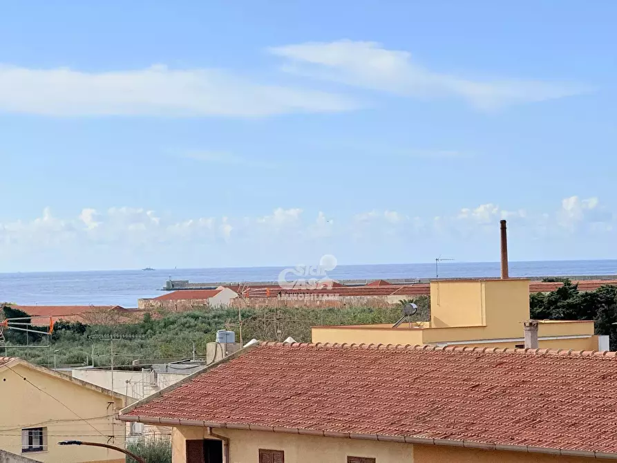 Immagine 2 di Casa trifamiliare in vendita  a Marsala