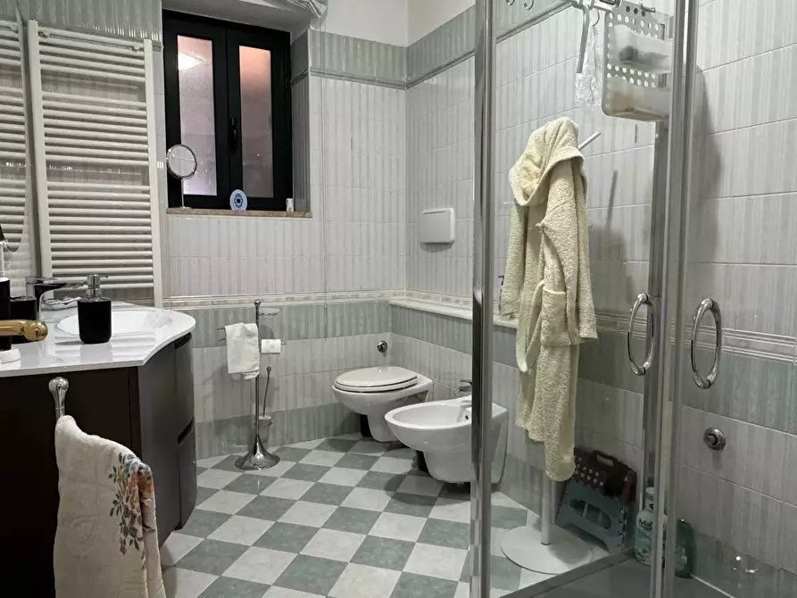 Immagine 18 di Casa trifamiliare in vendita  in Vico II San Venere a Altilia