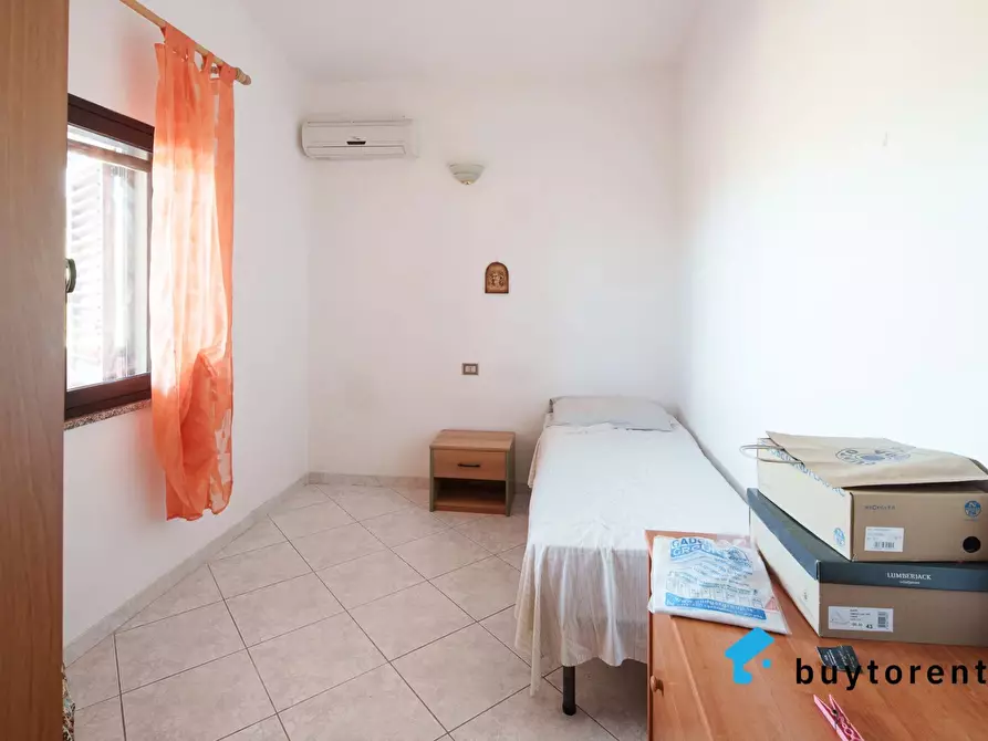 Immagine 12 di Casa trifamiliare in vendita  in Strada Comunale Magomadas - Turas a Birori