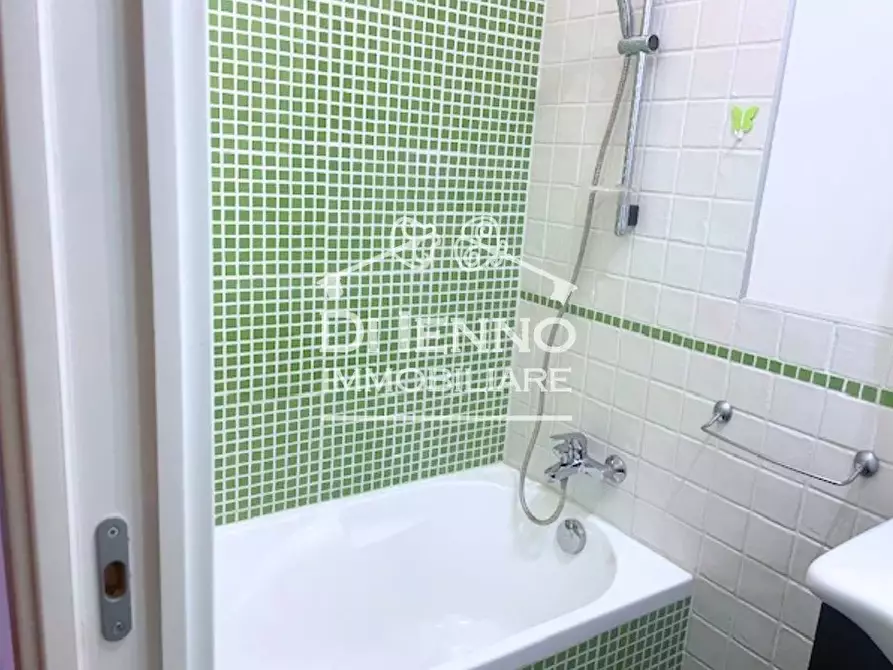 Immagine 14 di Casa trifamiliare in affitto  in Via Busto Arsizio a Roma