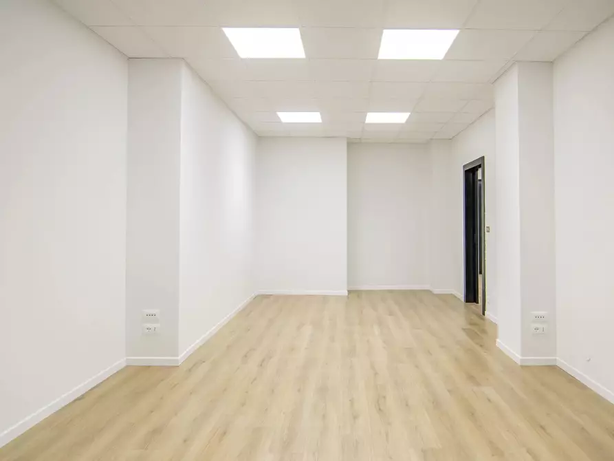 Immagine 2 di Castello in affitto  a Padova