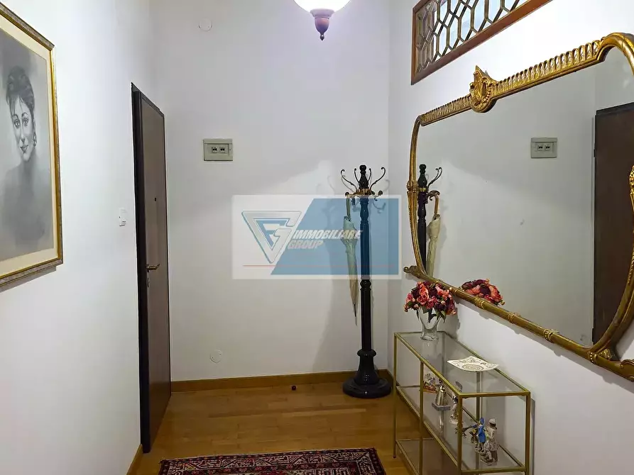 Immagine 13 di Casa trifamiliare in vendita  in Piazza Sgroi a Noto