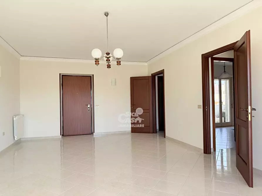 Immagine 2 di Casa trifamiliare in vendita  a Marsala