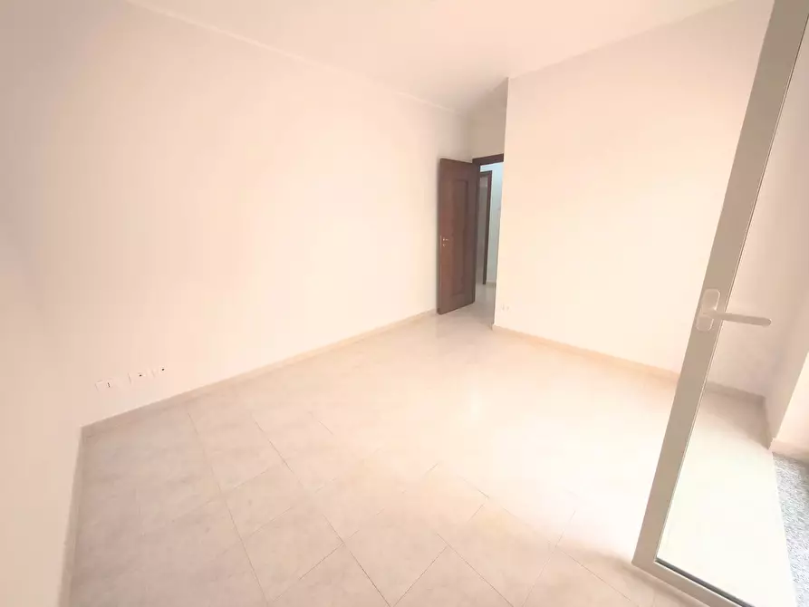 Immagine 24 di Casa trifamiliare in vendita  a Messina