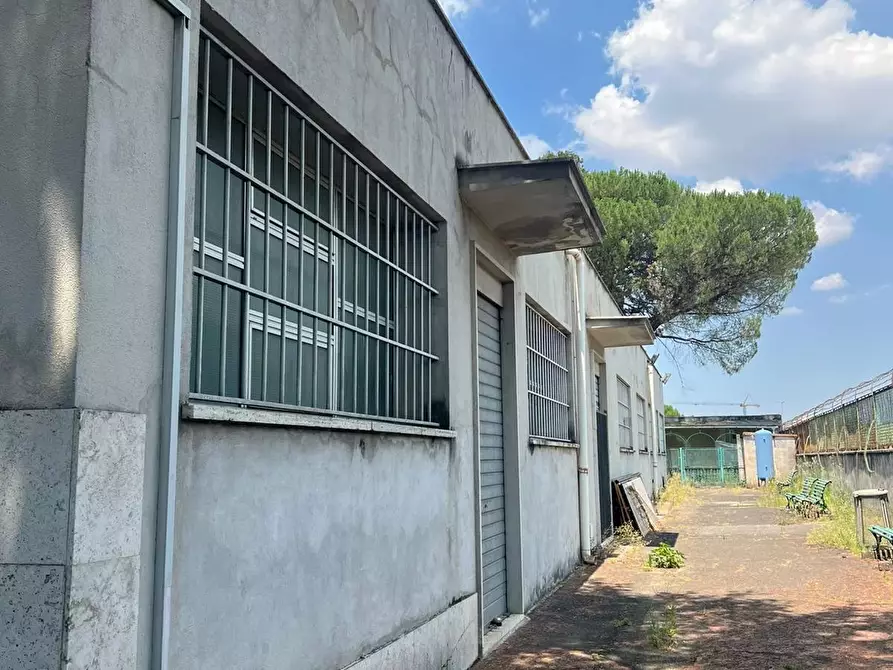 Immagine 9 di Casa bifamiliare in vendita  a Roma