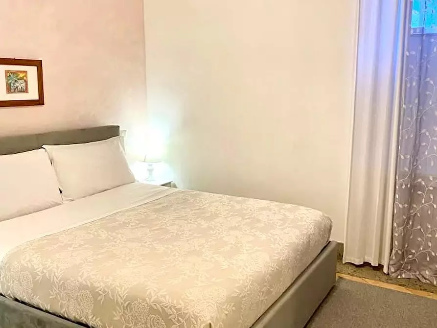 Immagine 20 di Casa trifamiliare in vendita  in Piazza Antonio Mancini, 4 a Roma