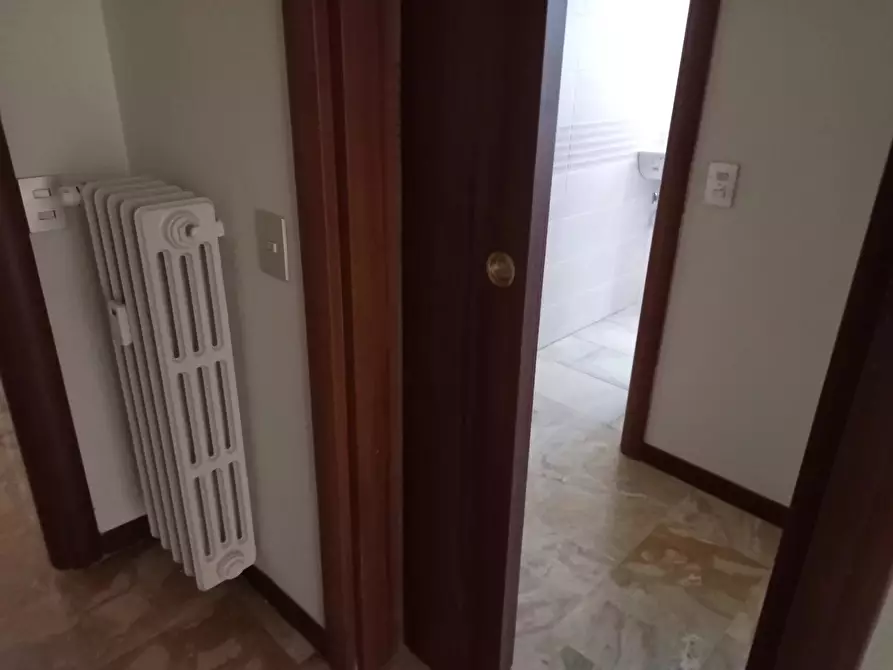 Immagine 29 di Casa trifamiliare in affitto  in Via Monferrato a Milano