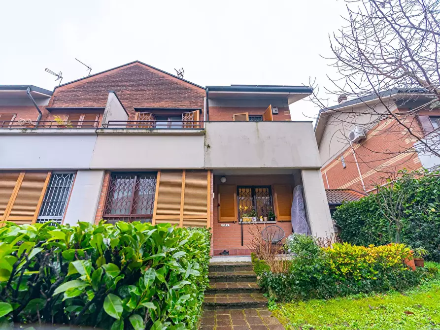 Immagine 45 di Terreno edificabile in vendita  in Via Volturno a Buccinasco