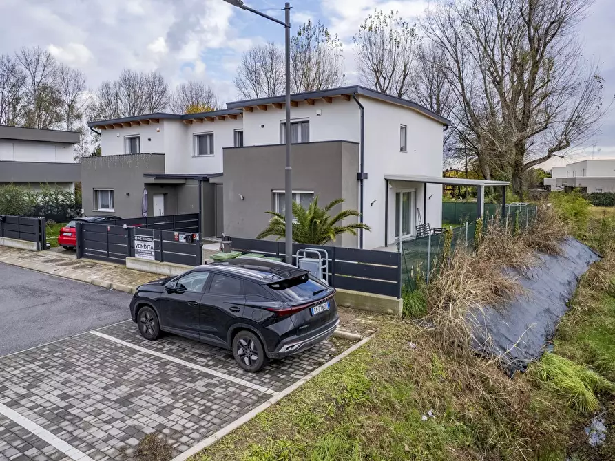 Immagine 47 di Terreno edificabile in vendita  a Albignasego