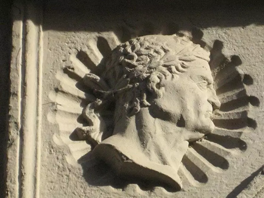 Immagine 10 di Monolocale in vendita  a Bergolo