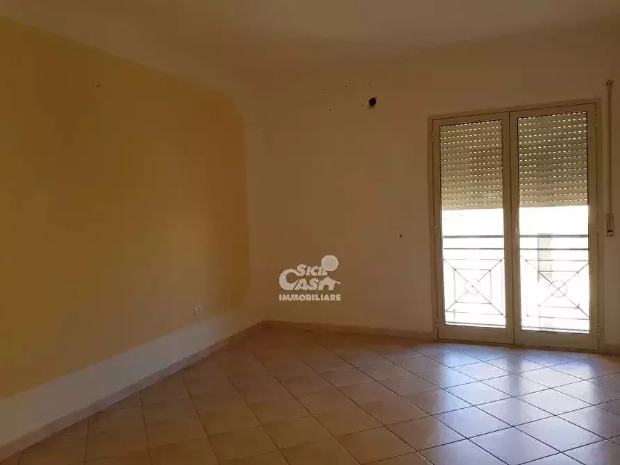 Immagine 4 di Casa trifamiliare in affitto  a Marsala