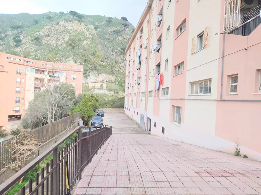 Immagine 38 di Casa trifamiliare in vendita  in Via Umberto Terracini, 35 a Messina