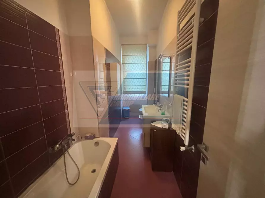 Immagine 12 di Casa trifamiliare in vendita  in Via Tevere a Siracusa