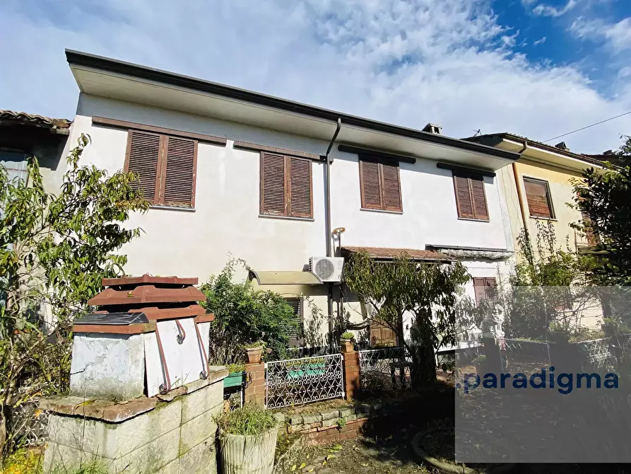 Immagine 24 di Casa trifamiliare in vendita  a Alluvioni Cambio'