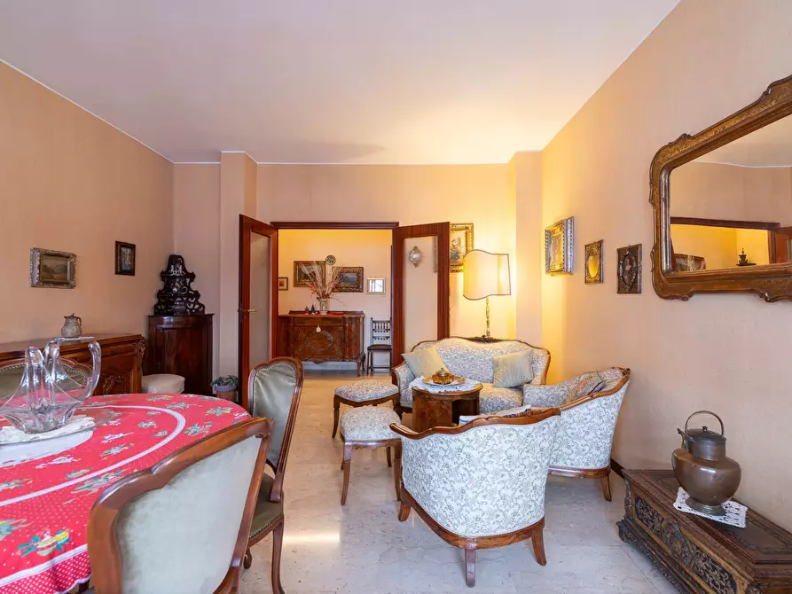 Immagine 15 di Casa trifamiliare in vendita  in Via Felice Poggi, 14 a Milano