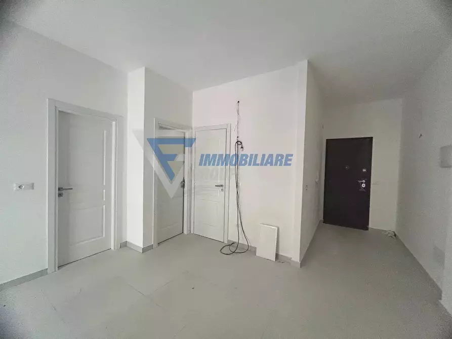 Immagine 4 di Casa trifamiliare in vendita  in via monte bianco a Siracusa