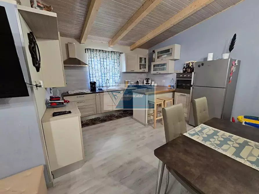 Immagine 1 di Casa trifamiliare in vendita  in Via Tagliamento, 40 a Buccheri