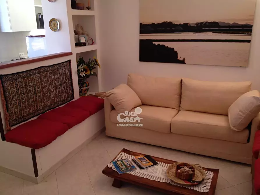 Immagine 31 di Casa trifamiliare in vendita  a Marsala