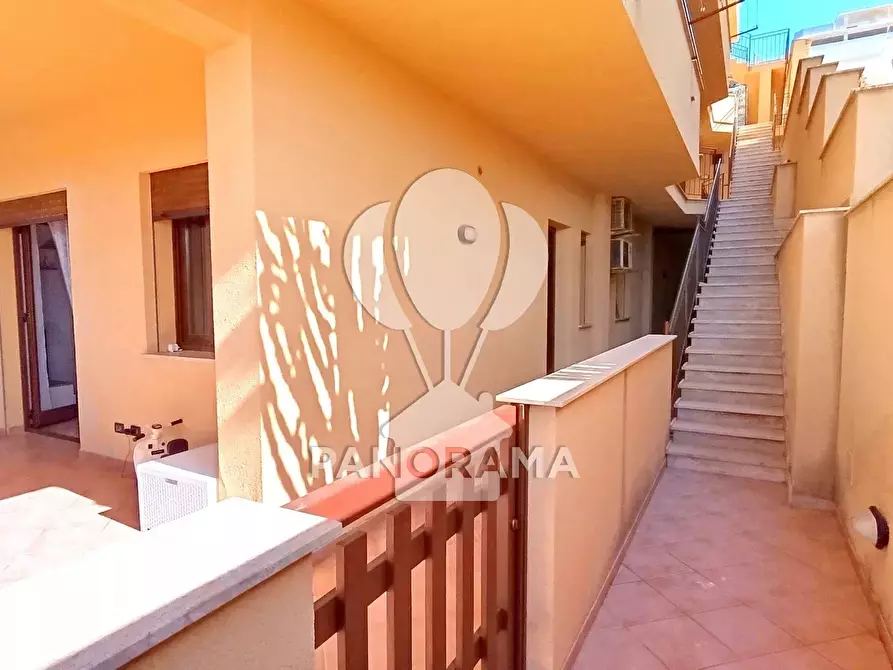 Immagine 21 di Casa trifamiliare in vendita  a Alcamo