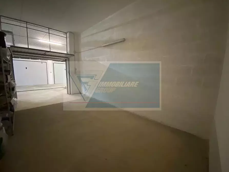 Immagine 10 di Casa trifamiliare in vendita  in Viale Tica a Siracusa