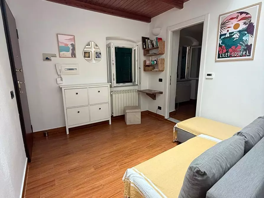 Immagine 5 di Casa trifamiliare in vendita  in Via dei Devoto a Lavagna