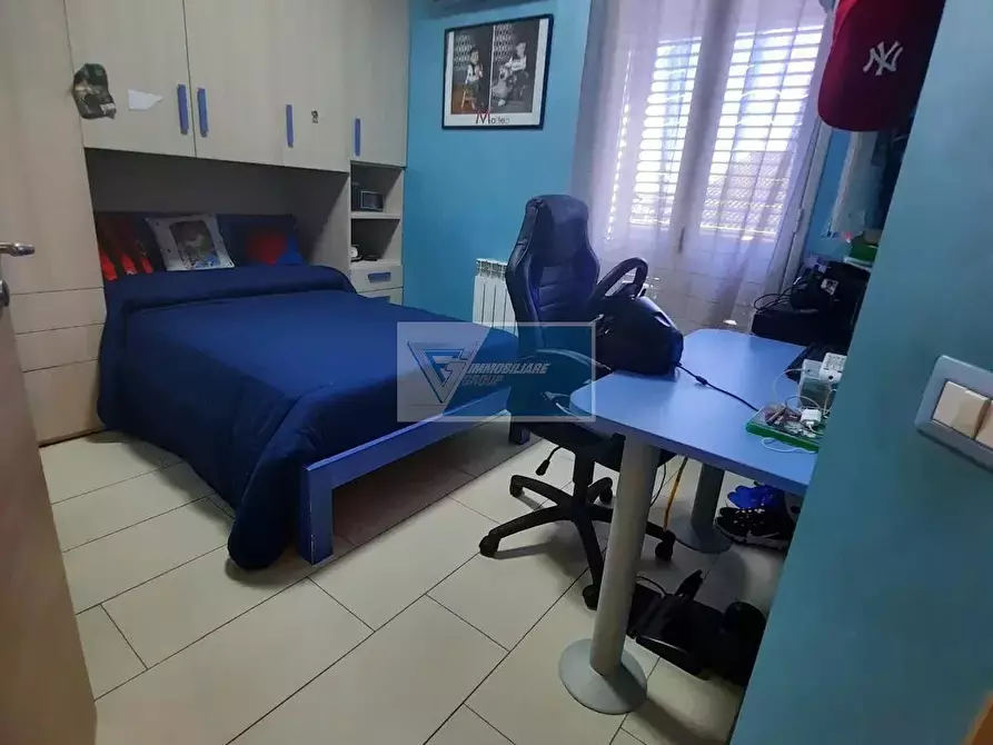 Immagine 11 di Casa trifamiliare in vendita  a Buccheri