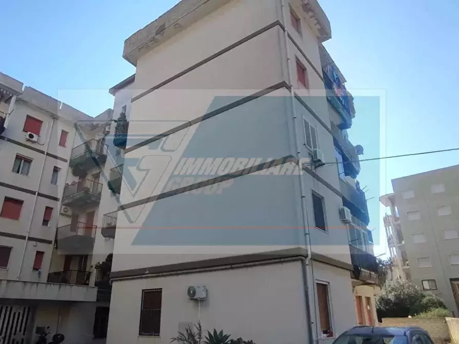 Immagine 1 di Casa trifamiliare in vendita  in Via Alcibiade a Siracusa