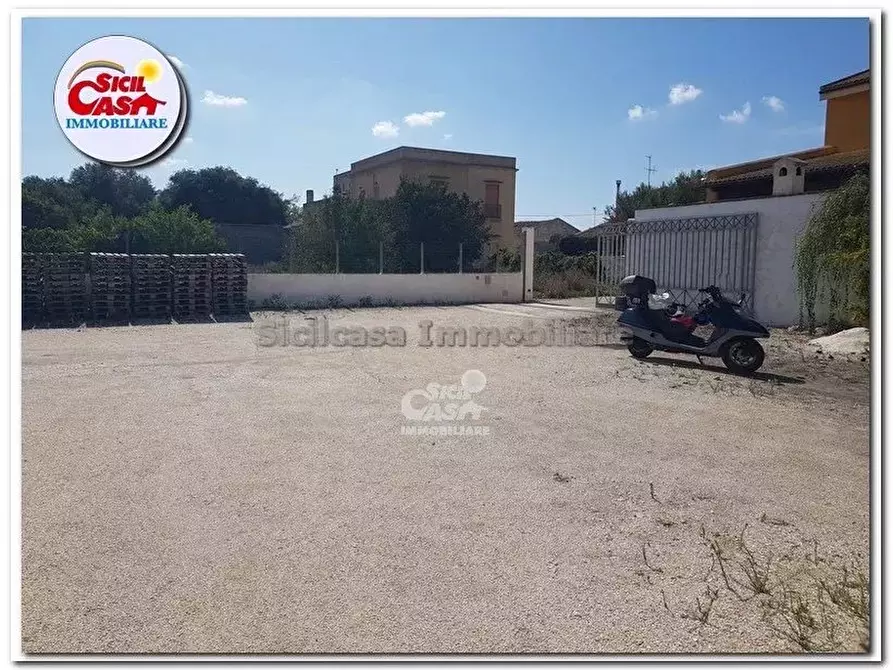 Immagine 2 di Casa bifamiliare in vendita  a Marsala